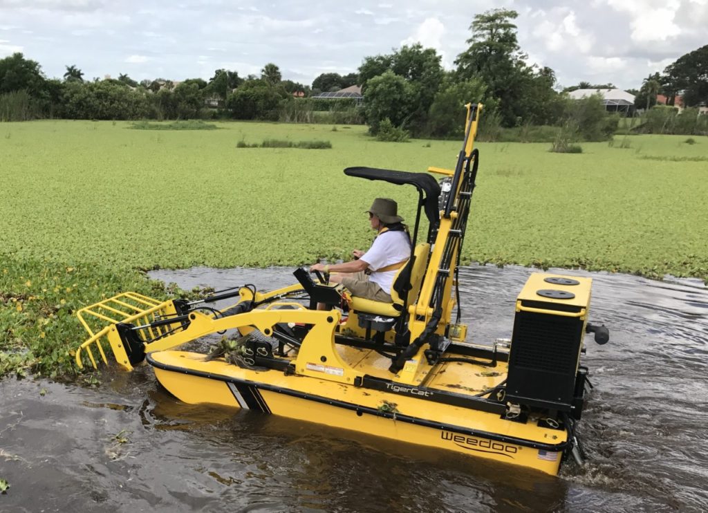 Pond Weed Remover Weedoo Workboats